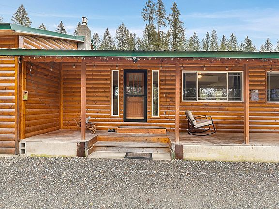 3rd image of 2380 Kettle River Rd