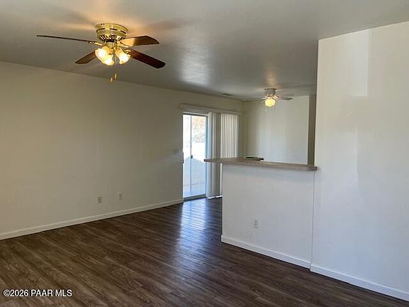 3rd image of 9184 E Lakeshore Dr APT A