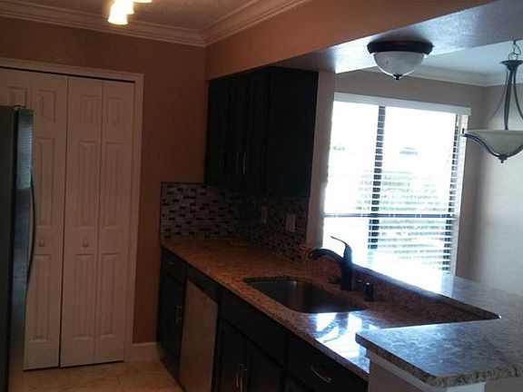 5th image of 1498 Casa Park Cir #1498