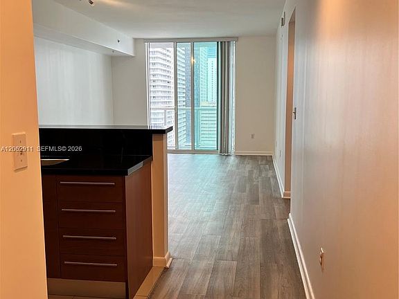 3rd image of 244 Biscayne Blvd APT 2609
