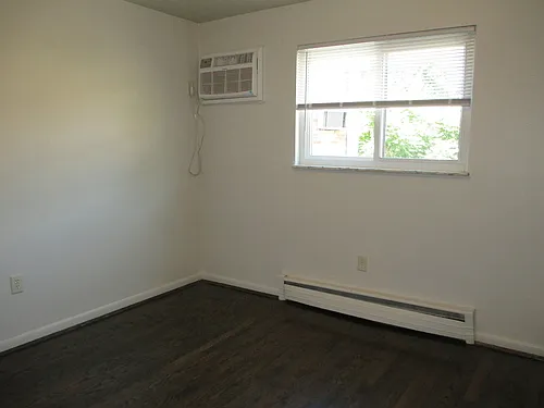 1668 Crest Hill Ave #1 — Photo 13