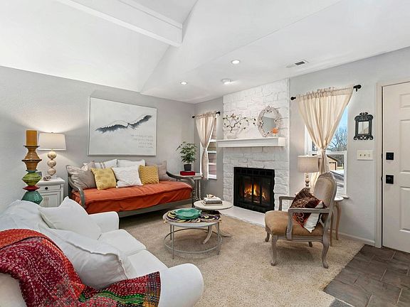 4th image of 6238 Willow Ln