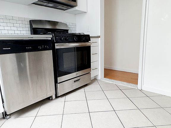 2nd image of 513 W 134th St APT 2E