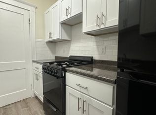 235 Park Dr #22R, Boston, MA 02215