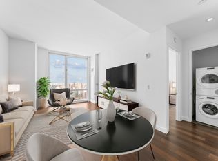 605 W 42nd St APT PH4E, New York, NY 10036