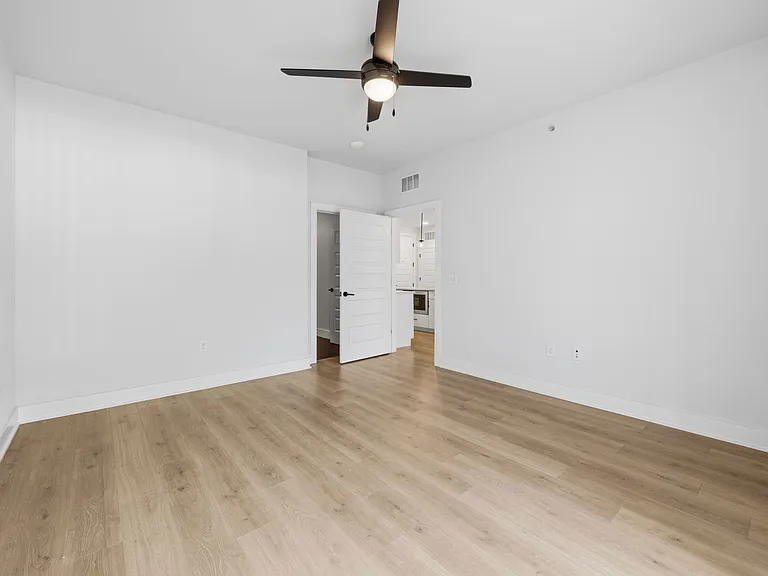 3101 Govalle Ave #101 — Photo 10