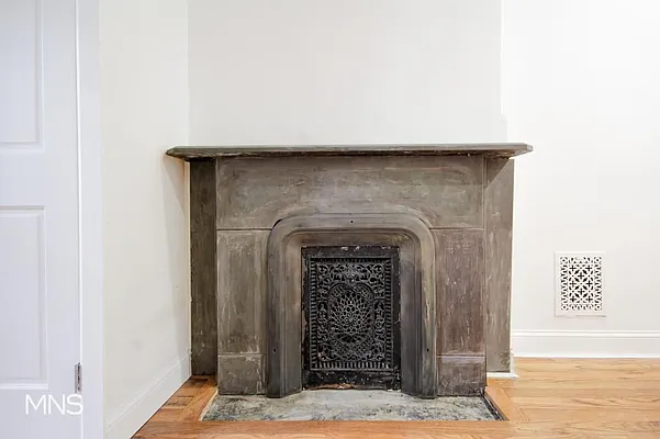 Rented by MNS | media 7