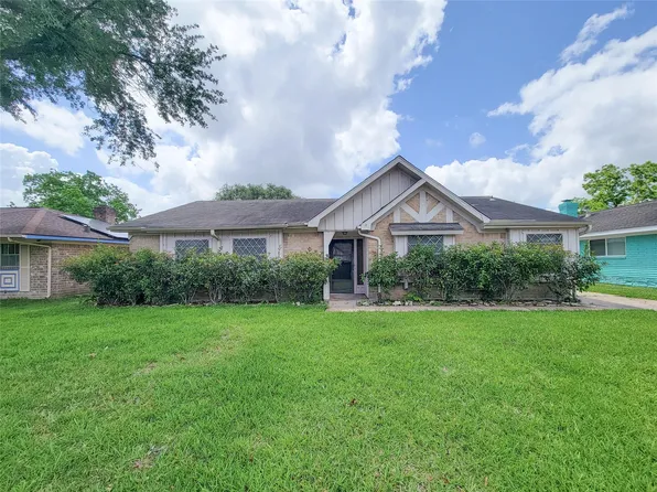 12215 Pompano Ln, Houston, TX 77072