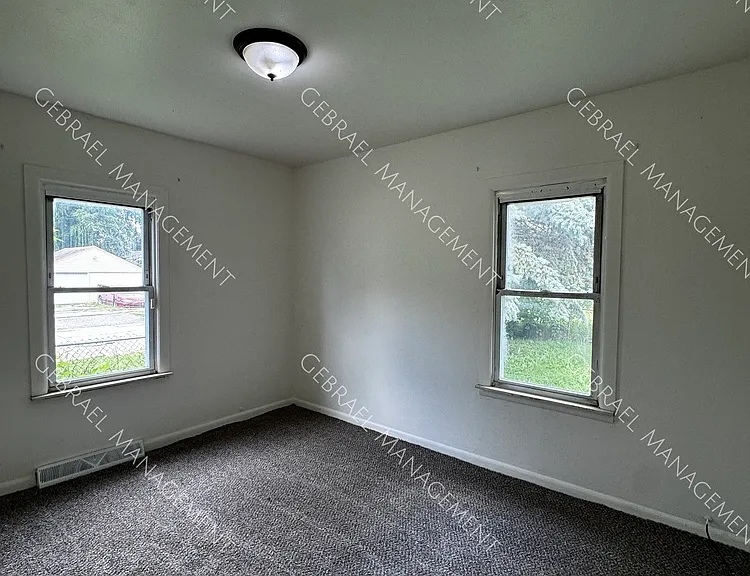 3501 Brunswick Ave — Photo 12