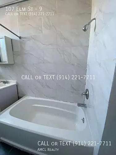 107 Elm St Photo 1