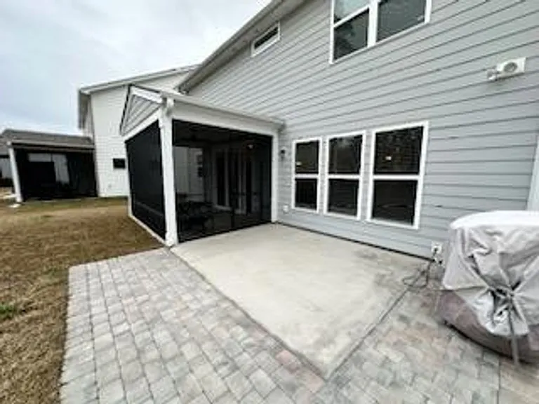 275 Malind Bluff Dr — Photo 7