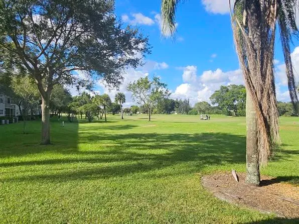 12701 SW 13th St APT 101F, Pembroke Pines, FL 33027