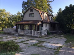 208 Vickie Ln, Tarentum, PA 15084