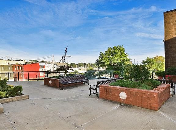 4th image of 123 Mamaroneck Ave