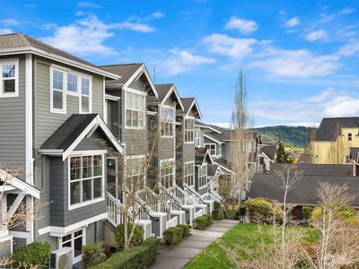 1848 NE Kenyon Court, Issaquah, WA, 98029