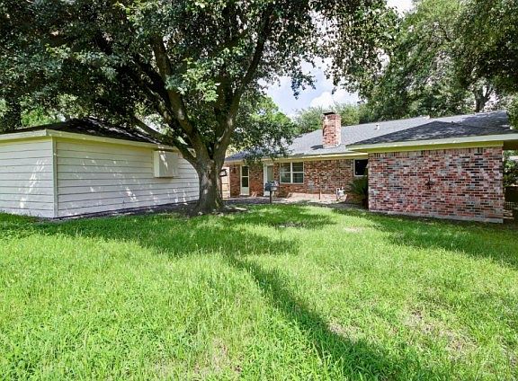5th image of 5623 Sheraton Oaks Dr