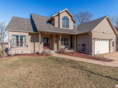 1062 Lakeview Rd S, Dahinda, IL, 61428