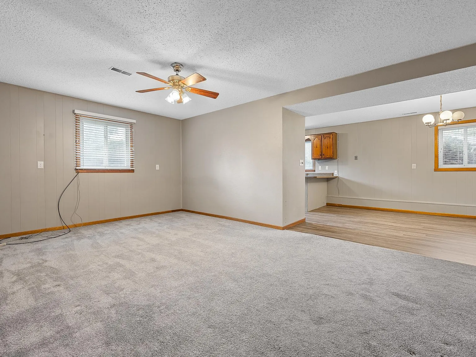 3 bed, 1150 sqft, $1,625 — Photo 2