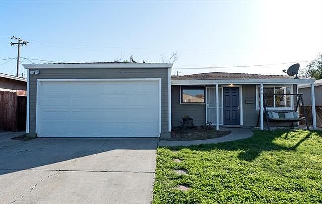 1st image of 486 El Cajon Dr