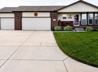 14201 W Autumn Ridge St, Wichita, KS 67235