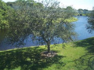 4033 Newport #4033-H, Deerfield Beach, FL 33442