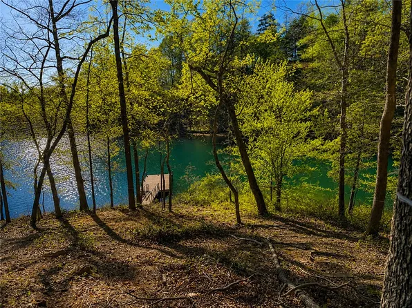 418 Sue Craig Rd, Six Mile, SC 29682