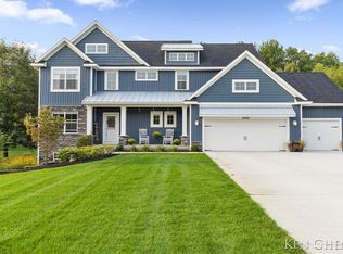 8080 Buttrick Woods Ct, Alto, MI 49302