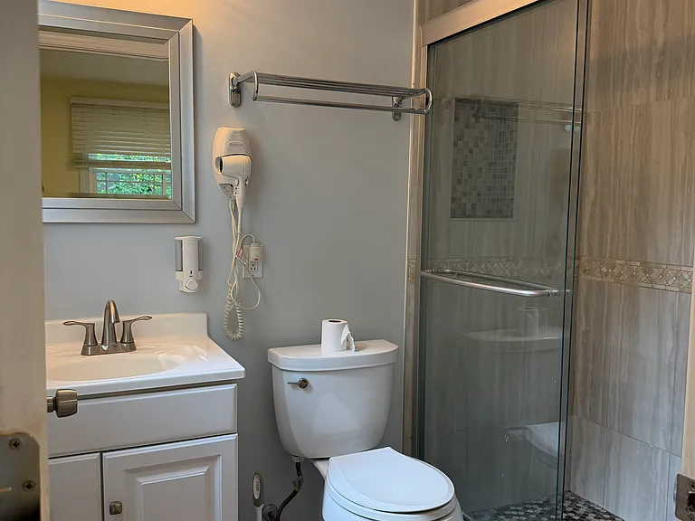 8261 Little River Tpke — Photo 18