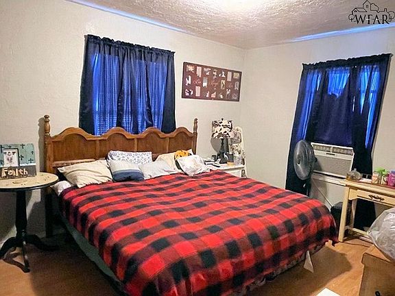 5th image of 2220 Alice Ave