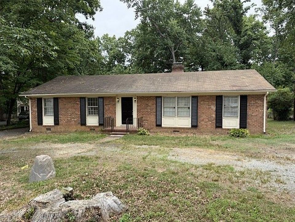 4510 Somersworth Dr - Property Image