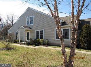 1107 Potters Pl, Holland, PA 18966