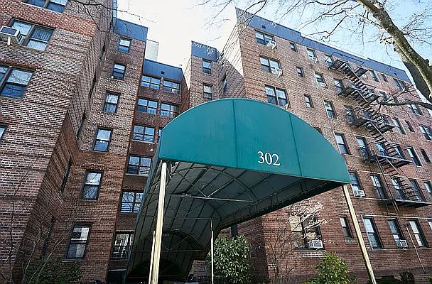 1st image of 302 96th St APT 6U