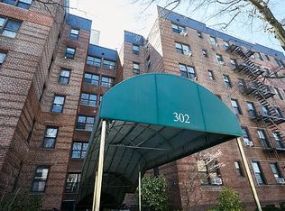 302 96th St APT 6U, Brooklyn, NY 11209