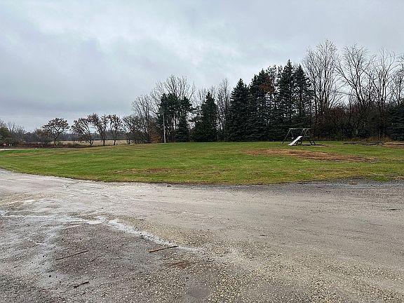 5th image of 5584 Lanes Trl