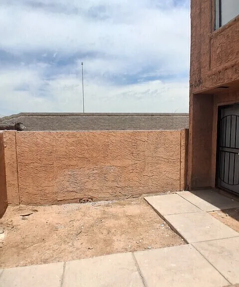 4004 S 44th St — Photo 25