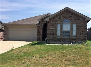 1313 Rosedale Springs Ln, Fort Worth, TX 76134