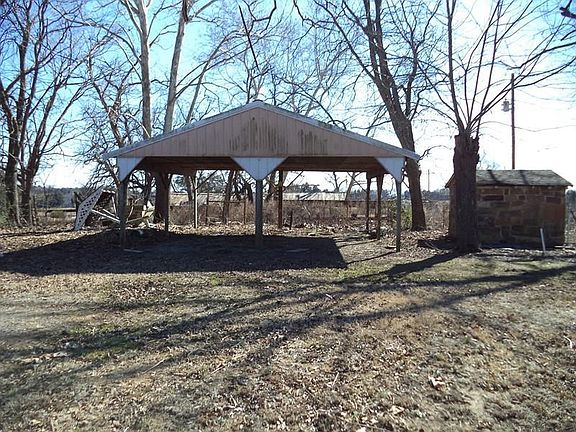 2nd image of 2757 County Road 2171