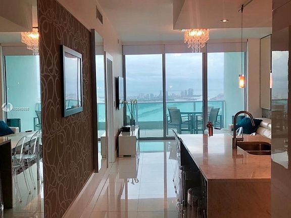 3rd image of 900 Biscayne Blvd APT 5607