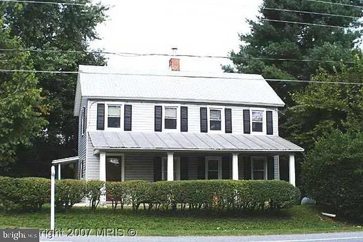 4044 Federal Hill Rd photo 1