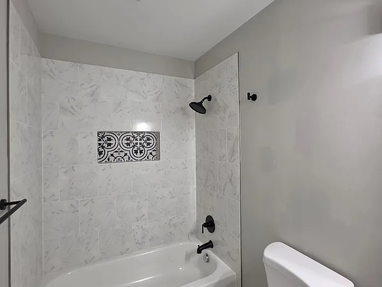 3909 Fleetwood Ave — Photo 38