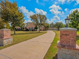 620 Saddlebrook Dr, Lucas, TX 75002