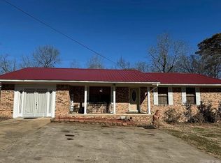 215 Laurel St, Mount Ida, AR 71957