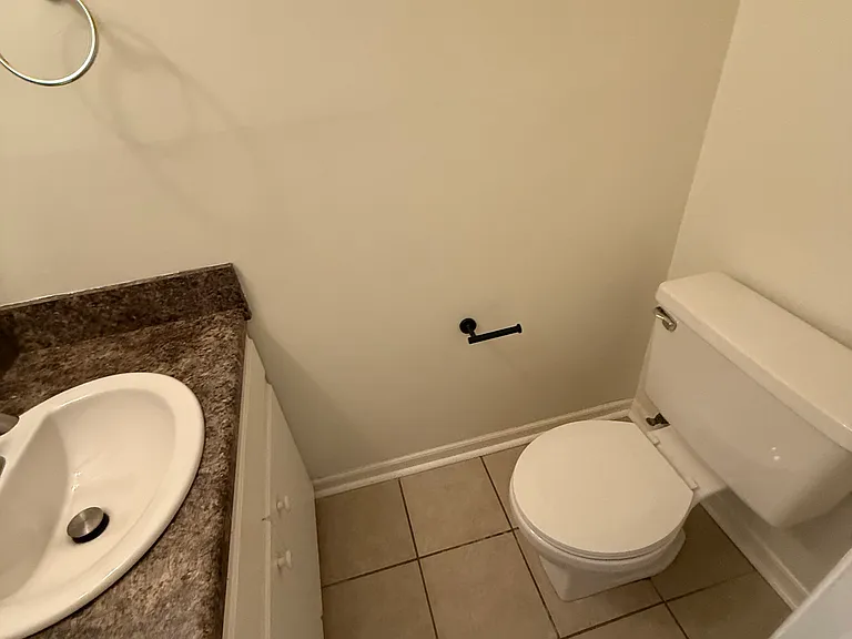 58 Hidden Springs Rd — Photo 5