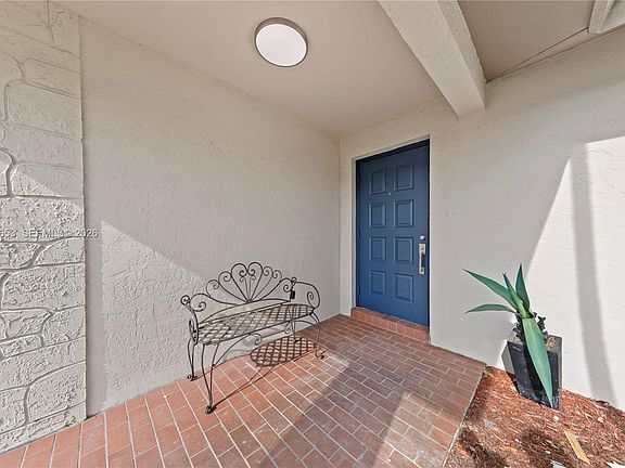 4th image of 29785 SW 164th Pl