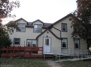 232 S Saint Joseph St, Colon, MI 49040