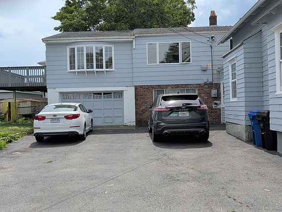 2nd image of 54 Gould St #B