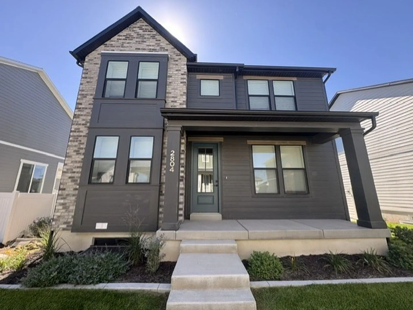 2 Weeks Rent Free Spacious 4 Bed, 3 Bath Home for Rent in Ogden! — Photo 1