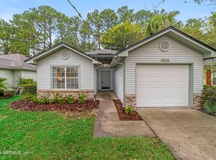 1642 Ashmore Green Dr, Jacksonville, FL 32246