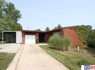 5300 W Superior St, Lincoln, NE 68524