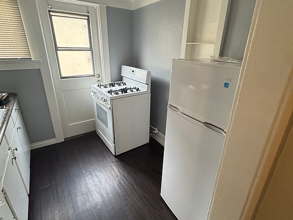 5th image of 1519 Obispo Ave #6
